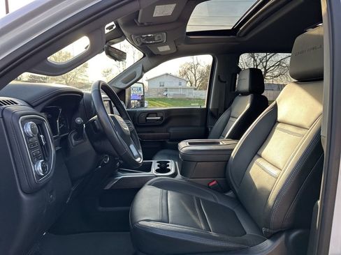 Used 2022 GMC Sierra 2500 Denali w/ Denali Ultimate Package image 19