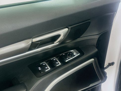 Used 2025 Kia Telluride S FWD image 15