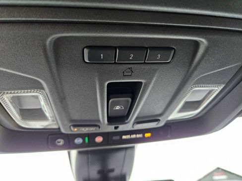 Used 2023 Chevrolet Silverado 3500 High Country image 20