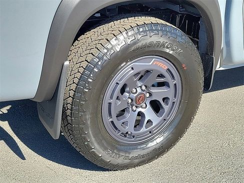 New 2025 Nissan Frontier PRO-4X w/ Pro Premium Package image 3