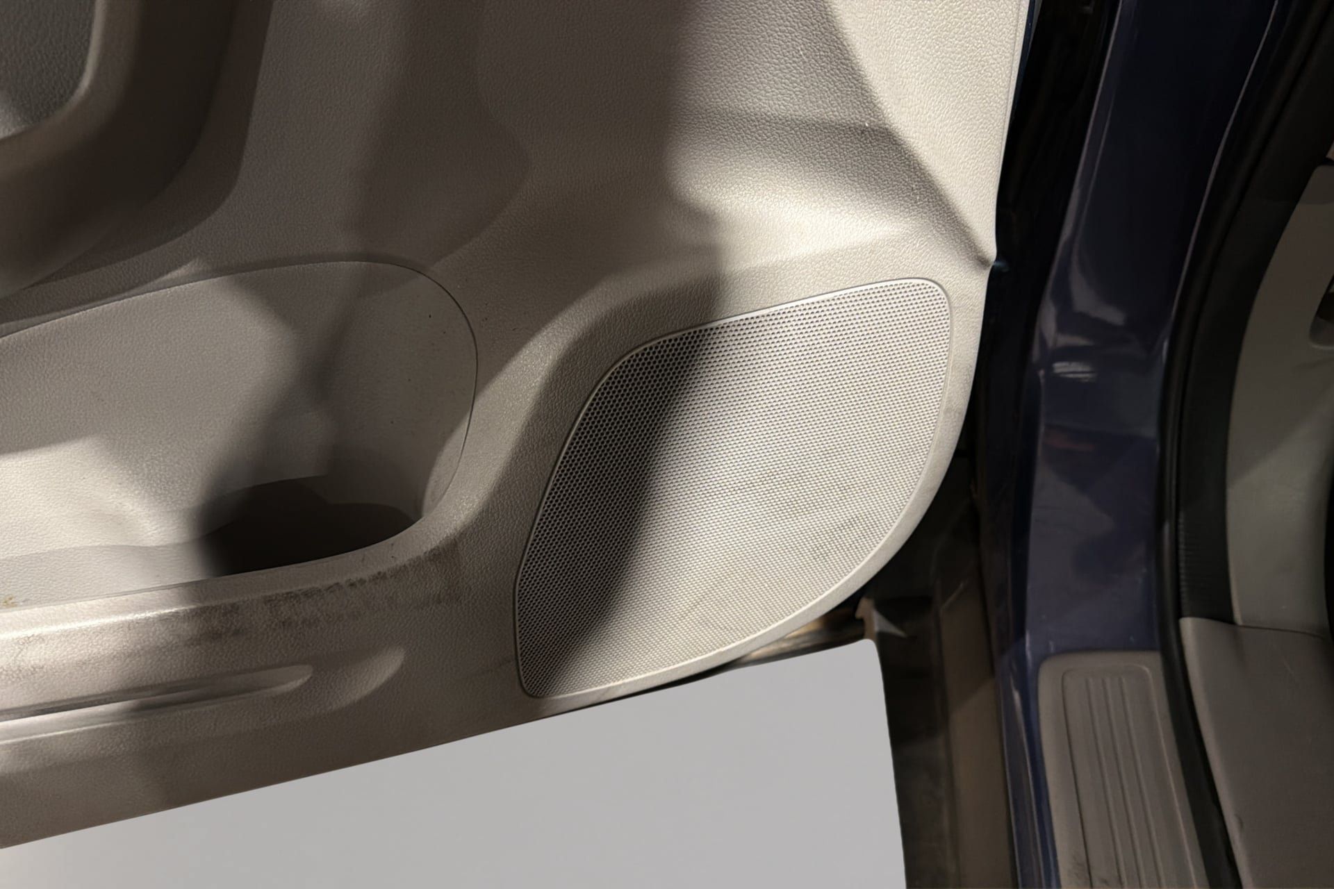 Used 2014 Honda CR-V LX image 21