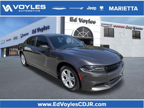 Used 2019 Dodge Charger SXT RWD image 1