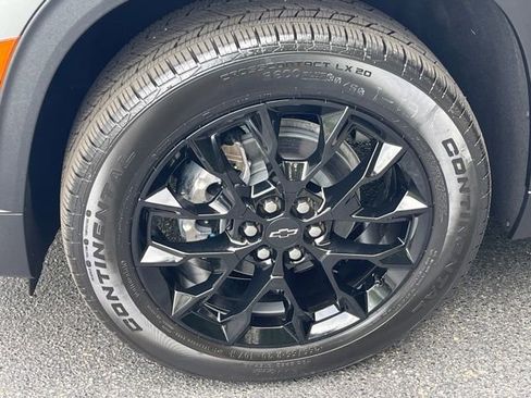 New 2025 Chevrolet Traverse LT w/ Midnight/Sport Edition image 28