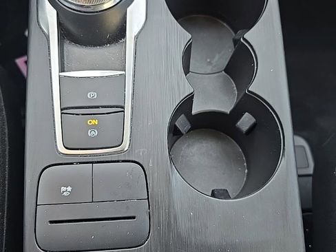 Used 2023 Ford Escape Active image 16