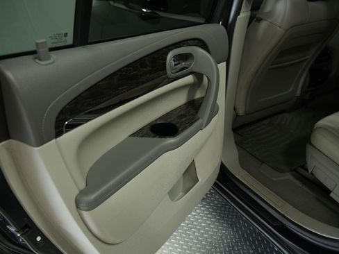 Certified 2014 Buick Enclave Premium FWD image 31