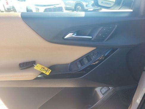 New 2026 Chevrolet Equinox ACTIV w/ Convenience Package III image 17