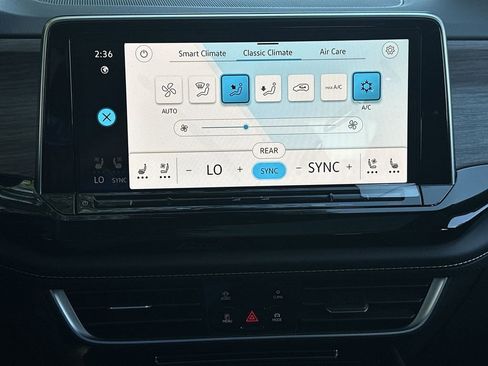 New 2026 Volkswagen Atlas SEL Premium R-Line image 19