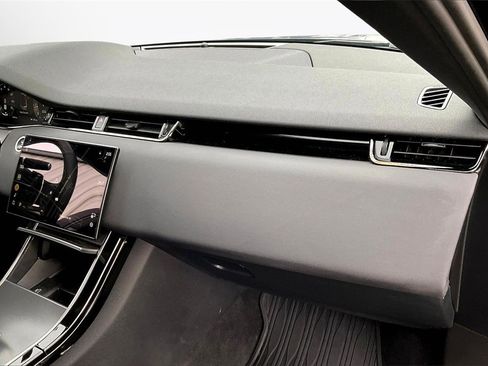 Used 2024 Land Rover Range Rover Evoque Dynamic SE image 26