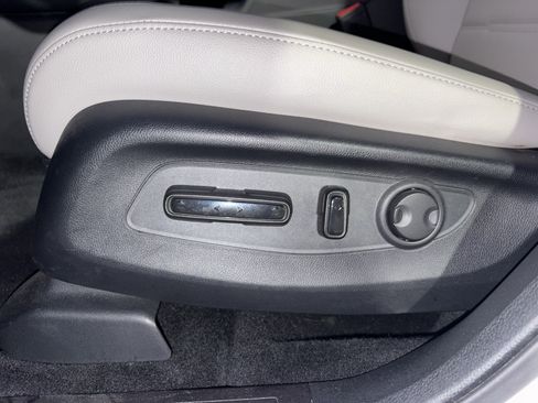 Certified 2025 Honda CR-V EX-L image 25