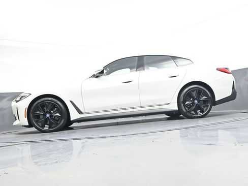 Used 2023 BMW i4 eDrive35 w/ Premium Package RWD image 34