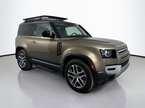 Certified 2025 Land Rover Defender 90 S image 3