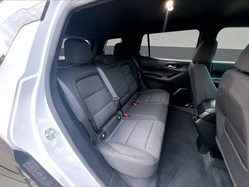 Used 2025 Chevrolet Equinox LT AWD/4WD image 29