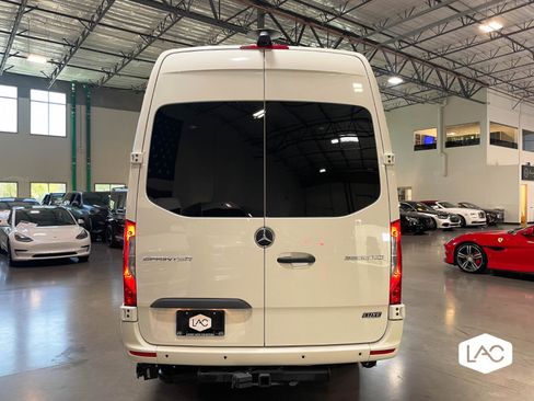 Used 2022 Mercedes-Benz Sprinter 3500 image 37