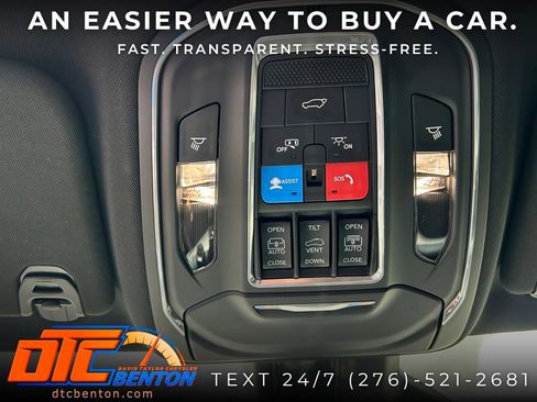 Used 2023 Jeep Wagoneer Series II AWD/4WD image 19
