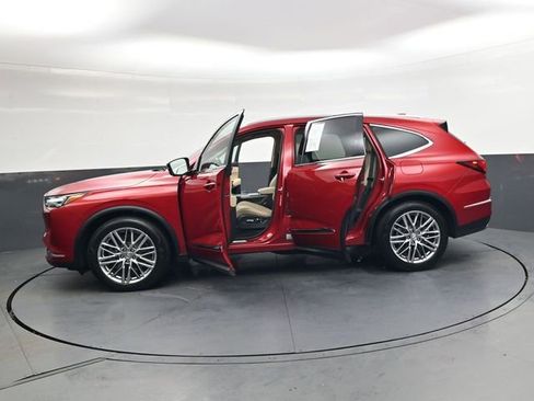 Used 2023 Acura MDX SH-AWD w/ Advance Package image 39