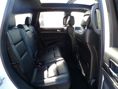 Used 2020 Jeep Grand Cherokee High Altitude AWD/4WD image 20