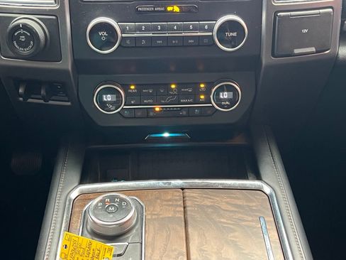Used 2020 Ford Expedition Platinum RWD image 37