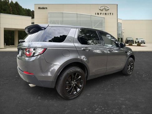 Used 2019 Land Rover Discovery Sport SE AWD/4WD image 5