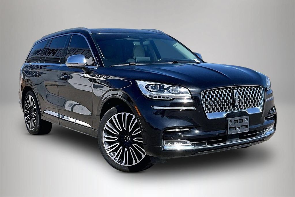 Used 2022 Lincoln Aviator Black Label w/ Dynamic Handling Package AWD/4WD image 1