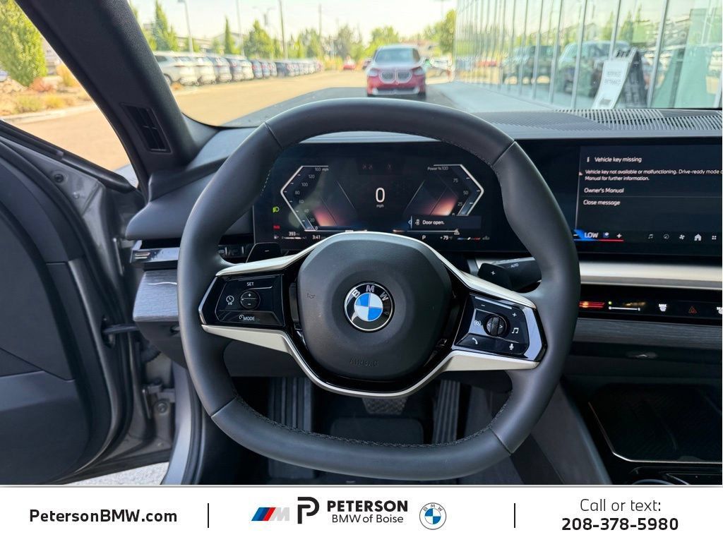 Used 2024 BMW 530i w/ Premium Package RWD image 18
