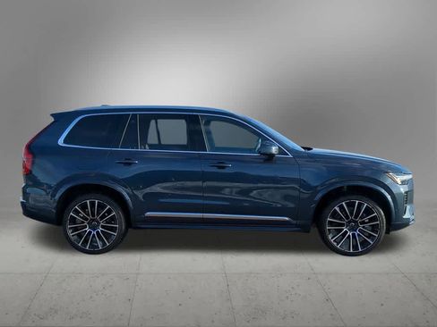 New 2026 Volvo XC90 B6 Plus w/ Protection Package Premier image 7