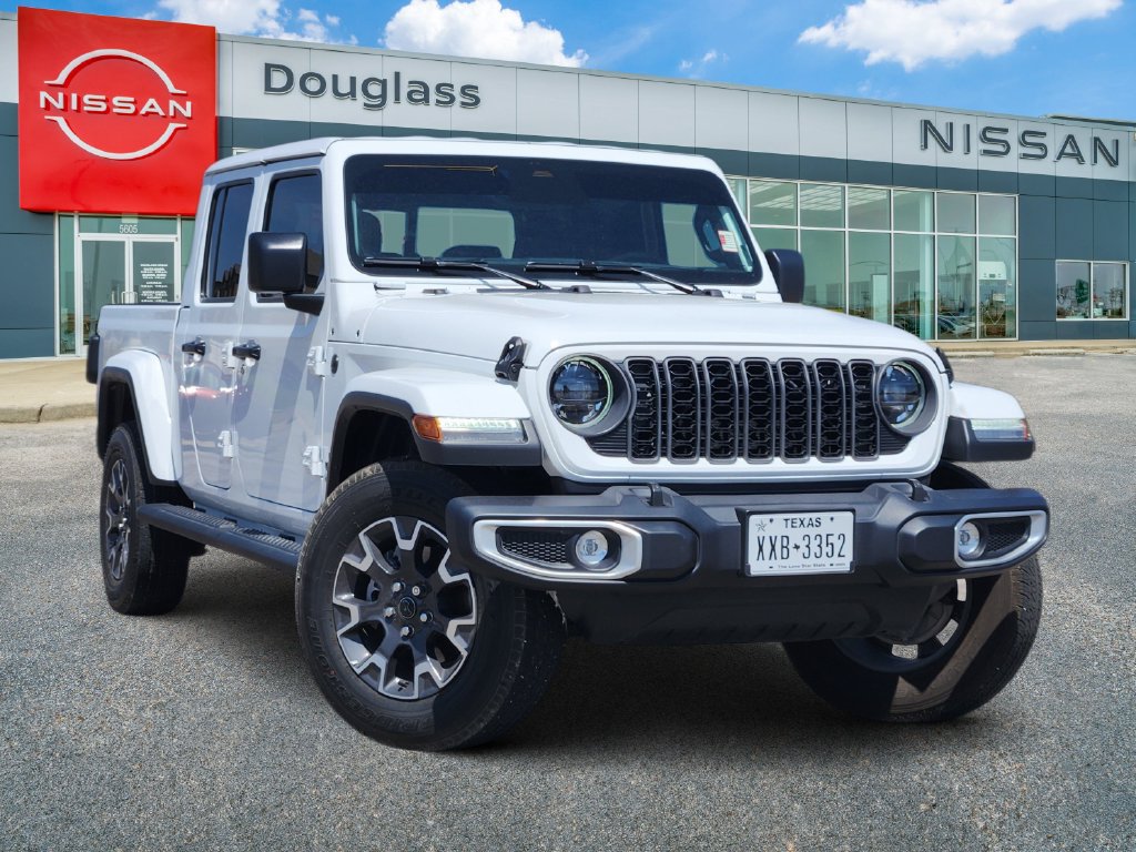 Used 2026 Jeep Gladiator Sport AWD/4WD image 1
