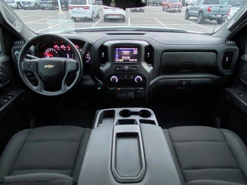 Certified 2025 Chevrolet Silverado 1500 Custom image 26