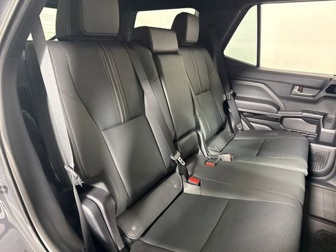 New 2026 Toyota 4Runner Limited AWD/4WD image 15