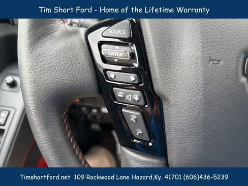 Used 2025 Nissan Frontier PRO-4X image 18