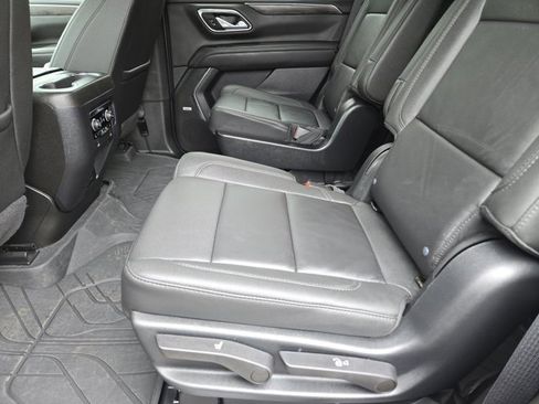 Certified 2024 Chevrolet Tahoe Z71 w/ Luxury Package AWD/4WD image 29