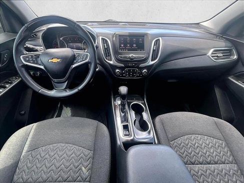 Used 2022 Chevrolet Equinox LT FWD image 16