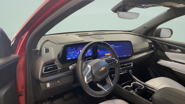 Used 2026 Chevrolet Traverse High Country w/ LPO, Floor Liner Package AWD/4WD image 15