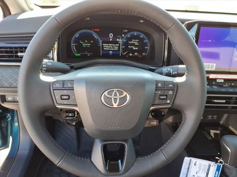 New 2026 Toyota Camry XLE AWD/4WD image 12