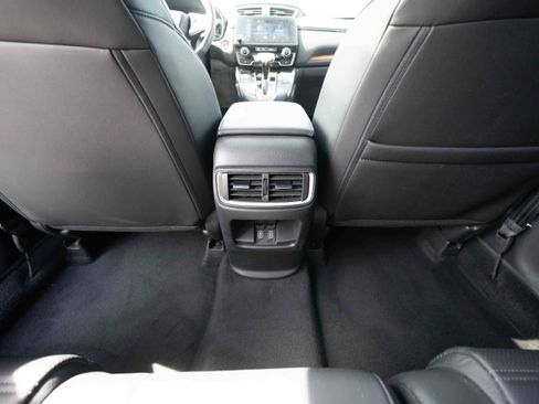 Used 2020 Honda CR-V Touring image 22