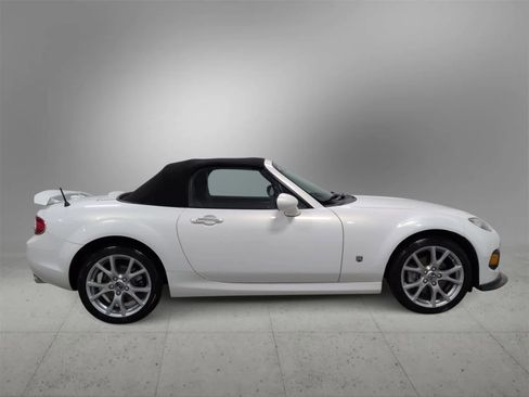 Used 2013 MAZDA MX-5 Miata Grand Touring w/ Premium Pkg image 15