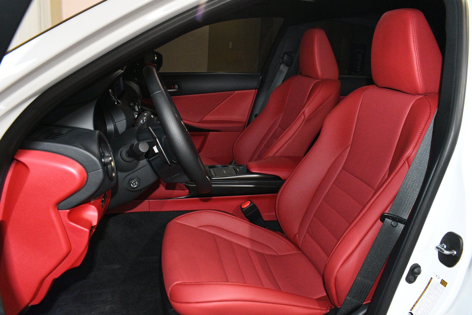 Used 2025 Lexus IS 350 F Sport RWD image 7