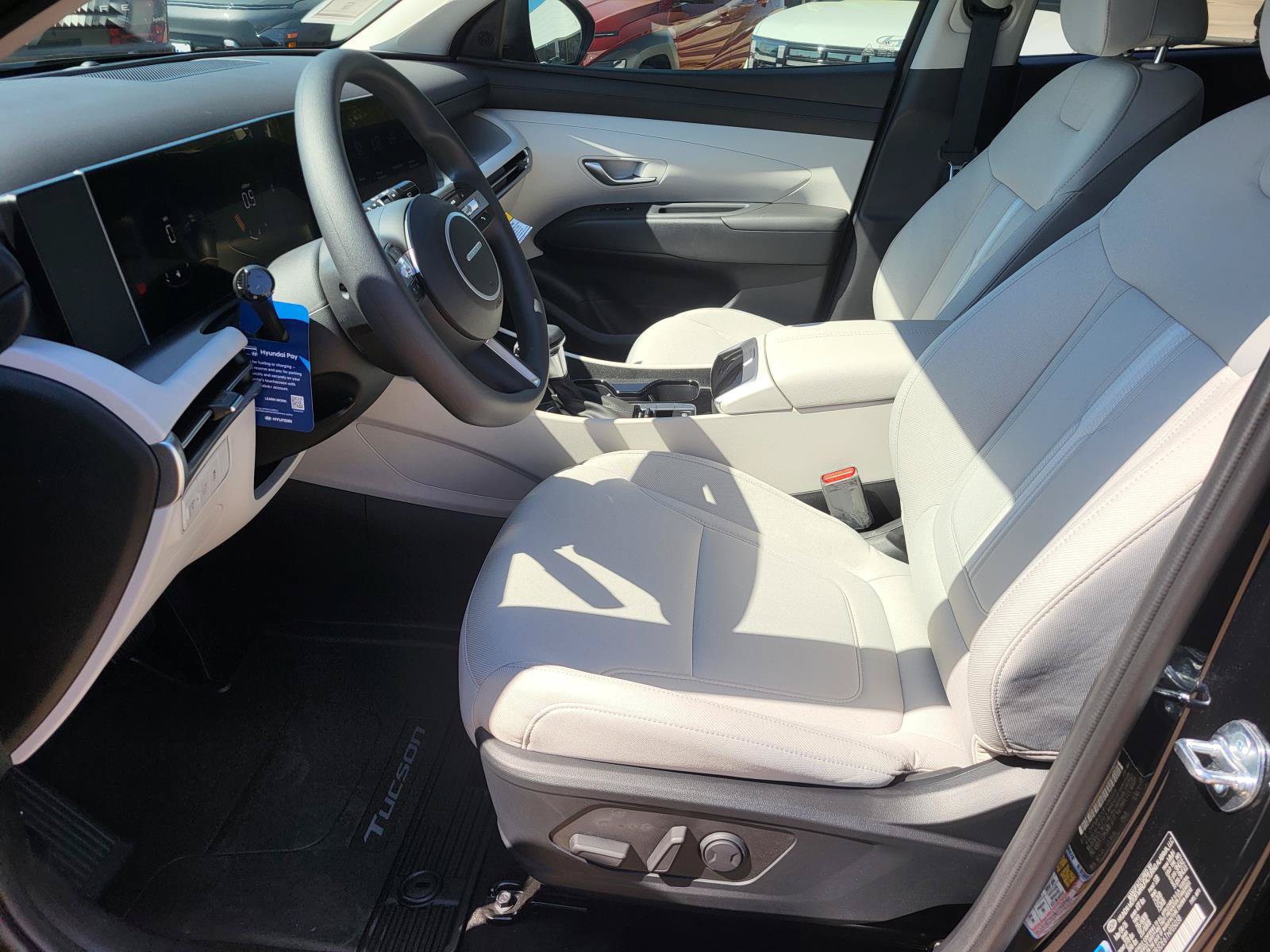 New 2026 Hyundai Tucson SEL FWD image 15