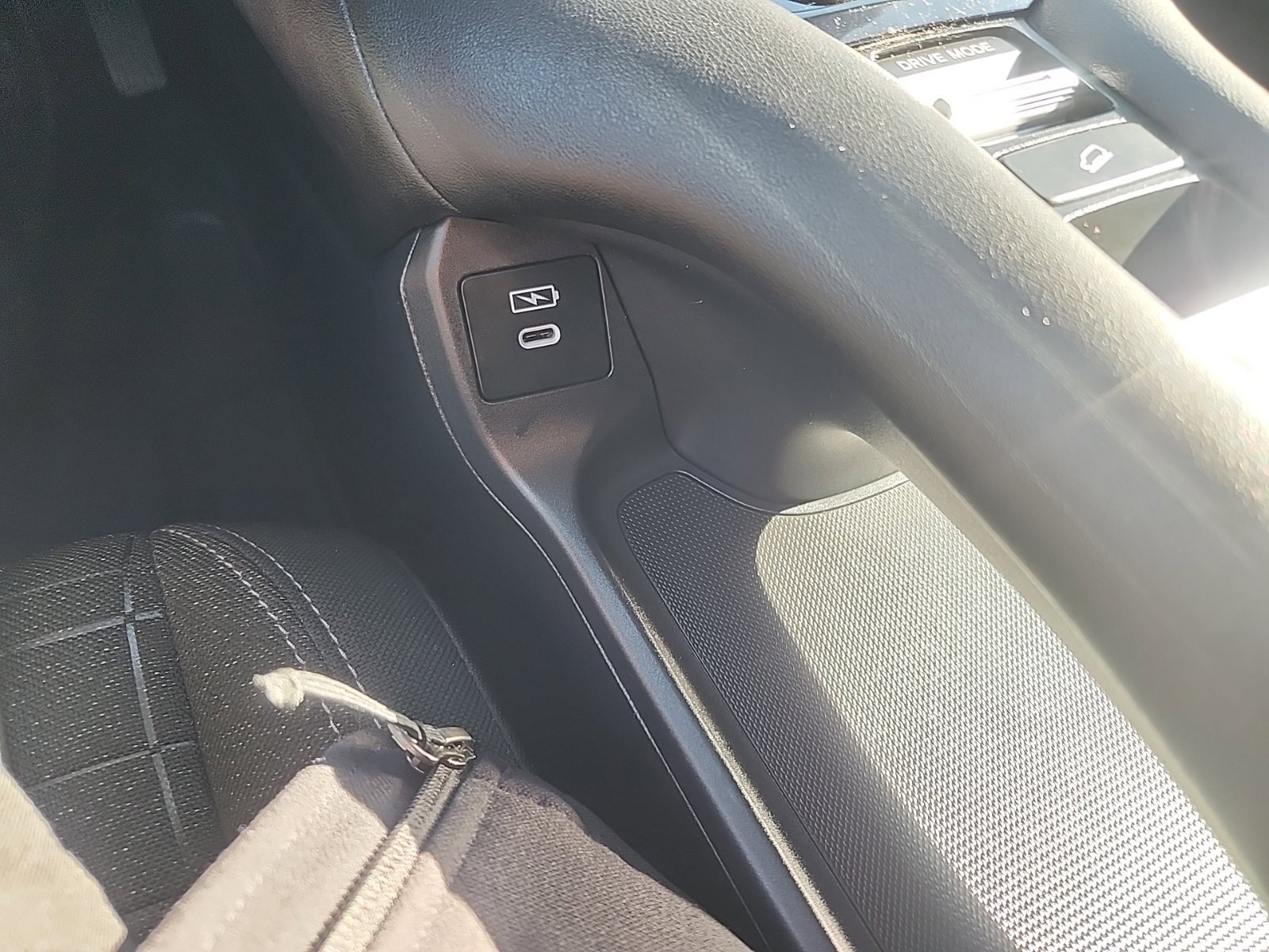 Used 2024 Honda HR-V LX image 22