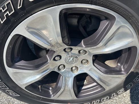 Used 2023 RAM 1500 Laramie image 4