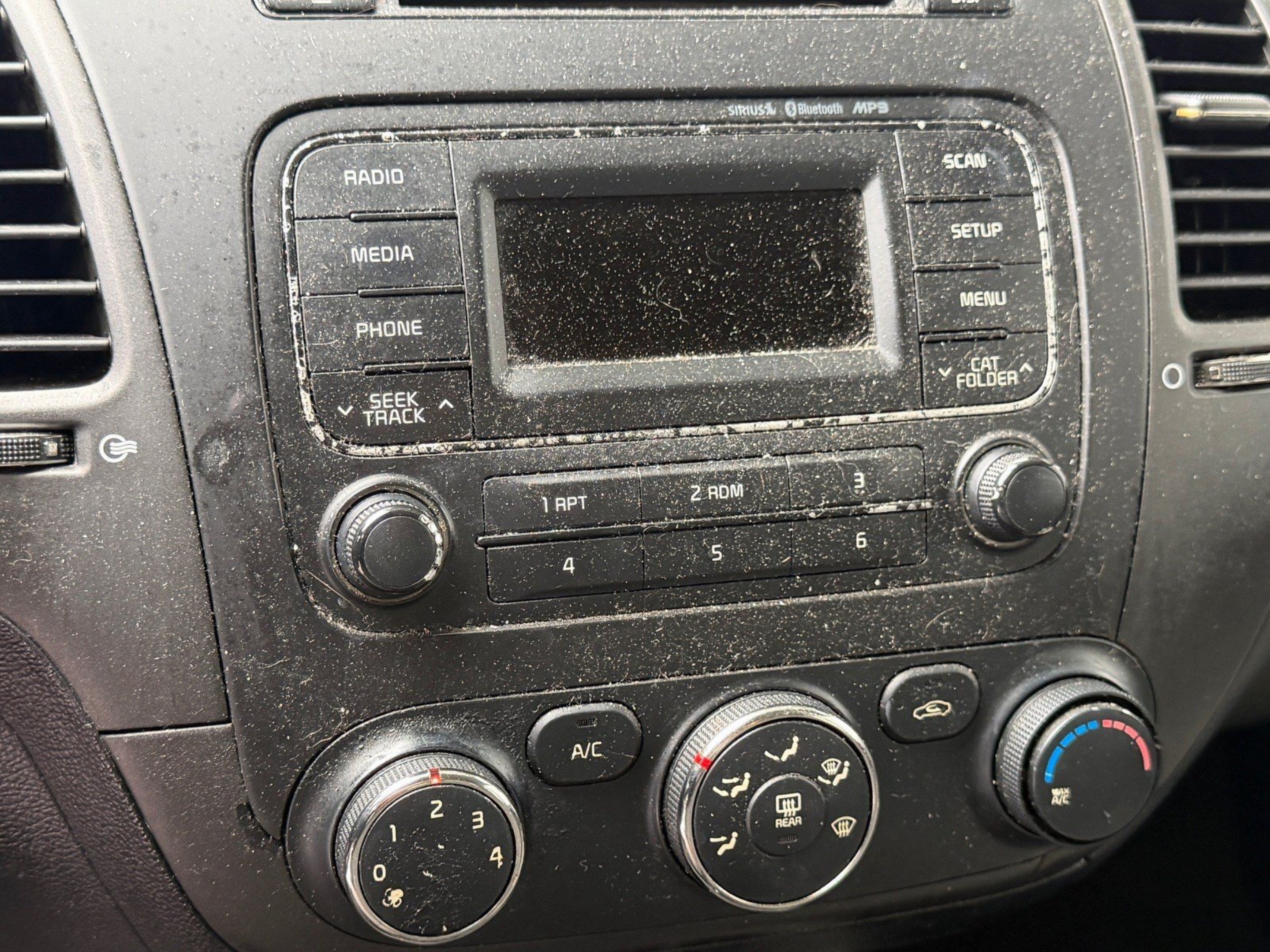 Used 2015 Kia Forte LX FWD image 23