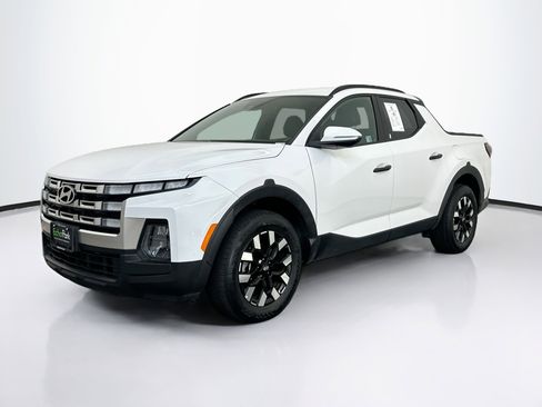 Used 2025 Hyundai Santa Cruz SEL AWD/4WD image 3