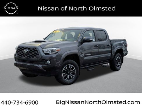 Used 2021 Toyota Tacoma TRD Sport image 1
