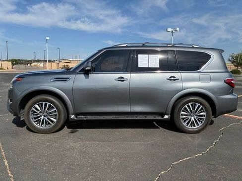 Certified 2023 Nissan Armada SL w/ Cargo Package AWD/4WD image 3