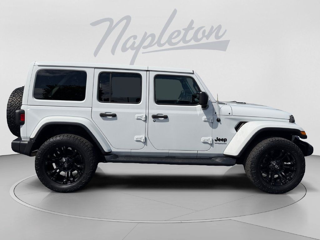 Used 2020 Jeep Wrangler Unlimited Sahara AWD/4WD image 7