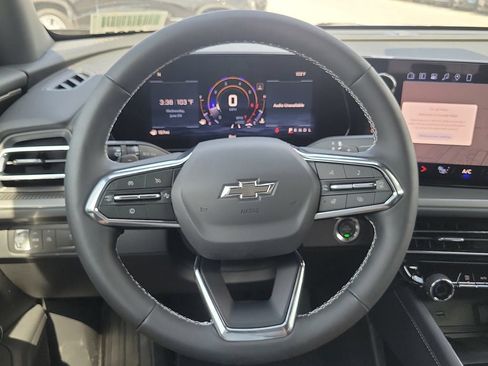 New 2026 Chevrolet Traverse LT w/ Midnight/Sport Edition FWD image 28