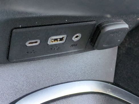 Used 2020 Chevrolet Malibu LT FWD image 31