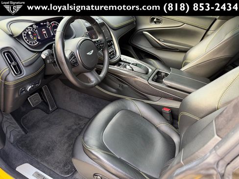 Used 2021 Aston Martin DBX image 21