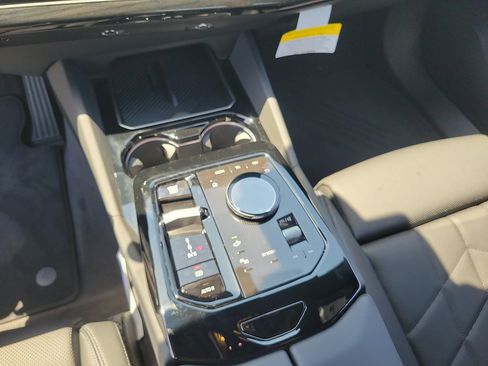 New 2026 BMW 530i w/ Premium Package RWD image 29