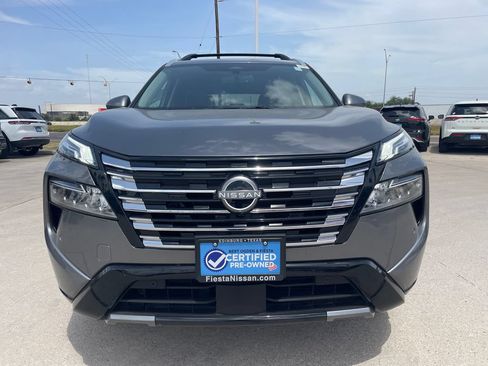 Certified 2026 Nissan Rogue Platinum w/ Platinum Premium Package AWD/4WD image 8
