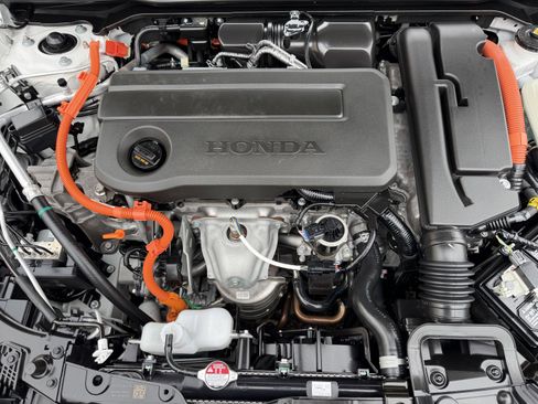 Used 2025 Honda Civic Sport image 27